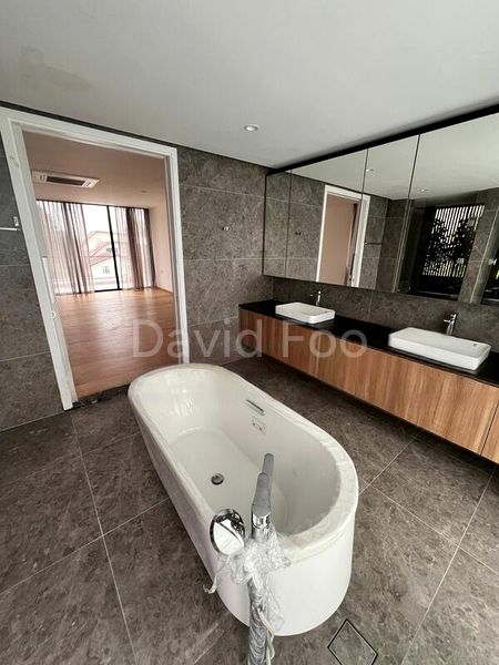 6 Bed Bungalow (Landed) for Sale in  Binjai Crest - Image 16